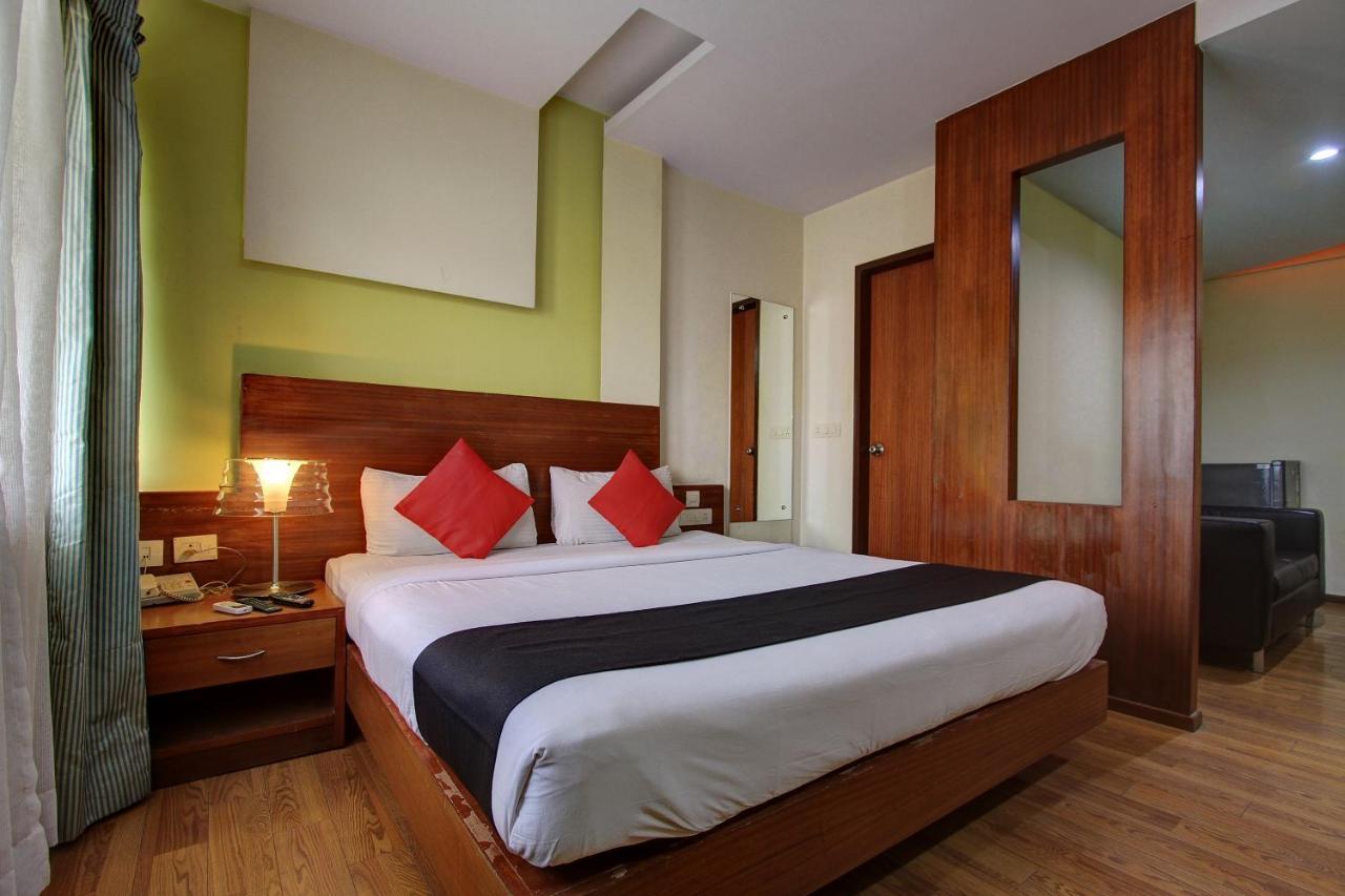 Capital O 80566 Hotel Mayank Bilāspur Esterno foto