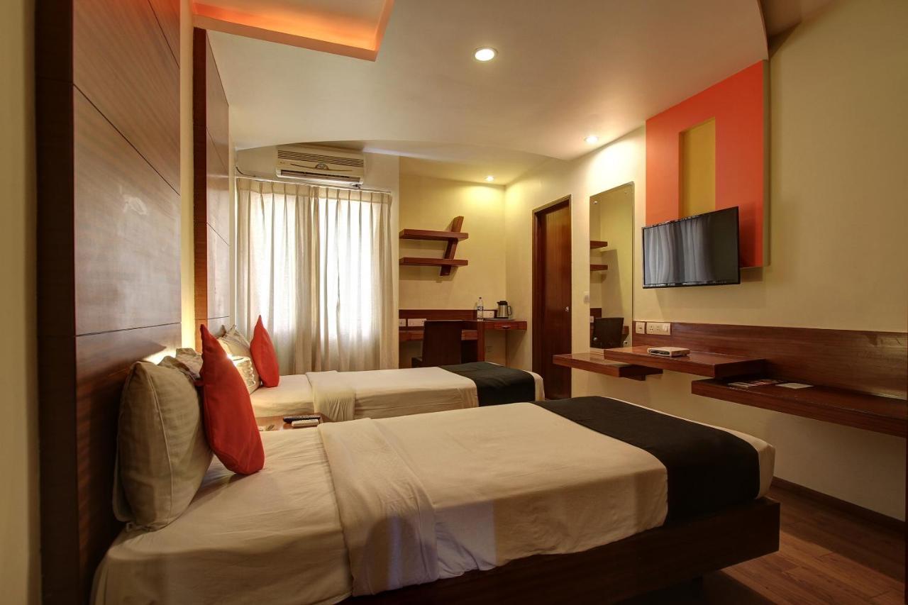Capital O 80566 Hotel Mayank Bilāspur Esterno foto